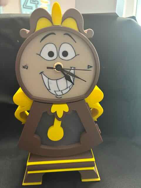 Disney - Coggsworth - Functional Clock